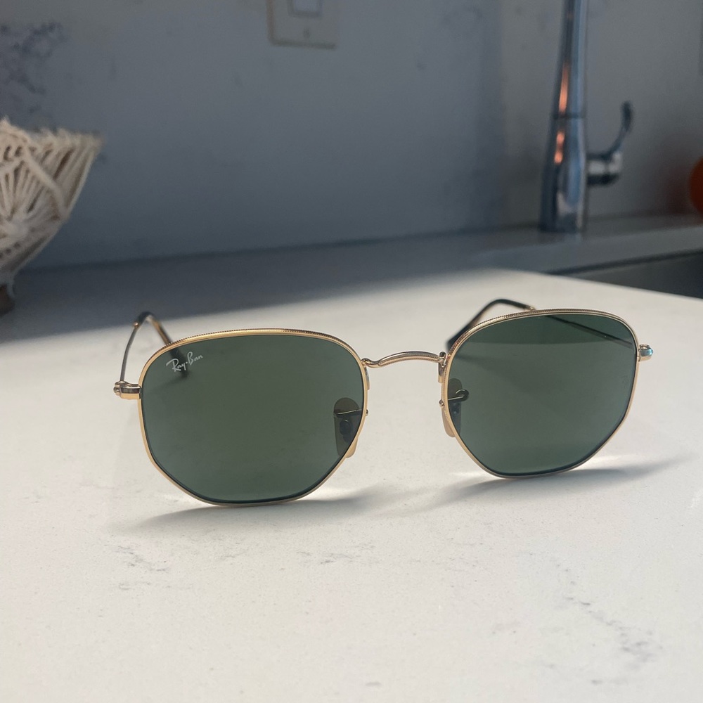 Hexagon Raybans